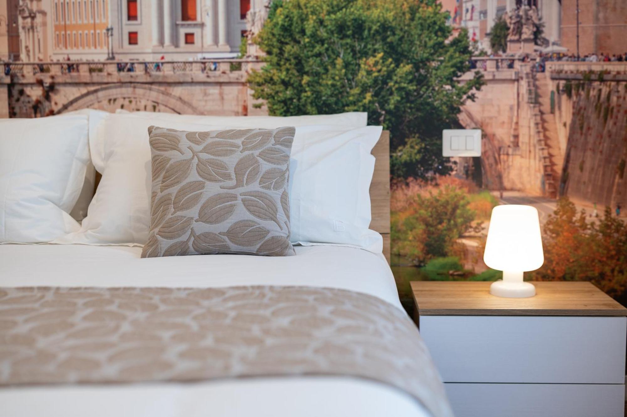 Luxury And Sweet Home-Metro Malatesta Рим Экстерьер фото